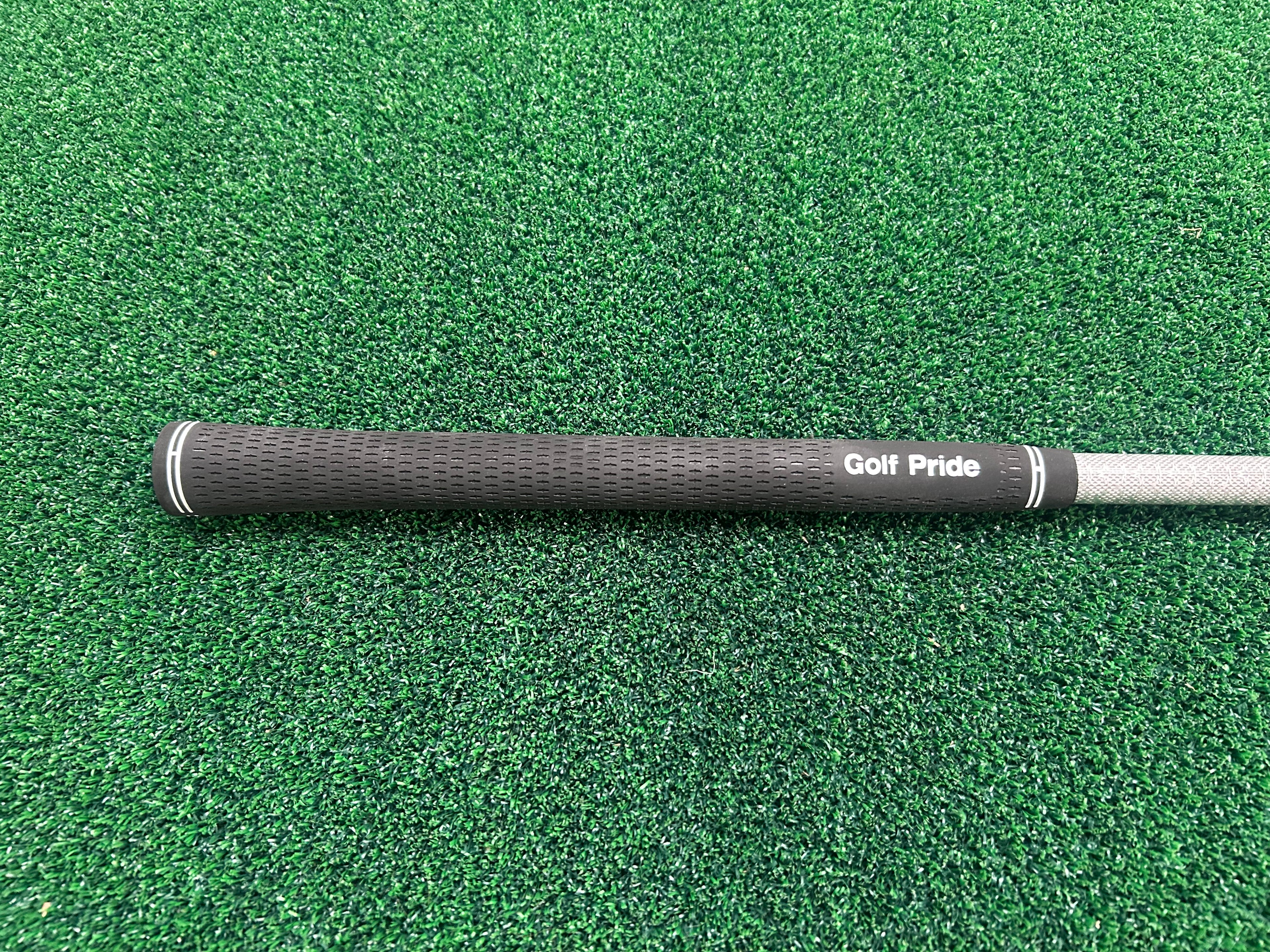 Titleist TSR2+ 13° 3 Wood / Stiff Mitsubishi Tensei AV Blue 65 S Graphite Shaft
