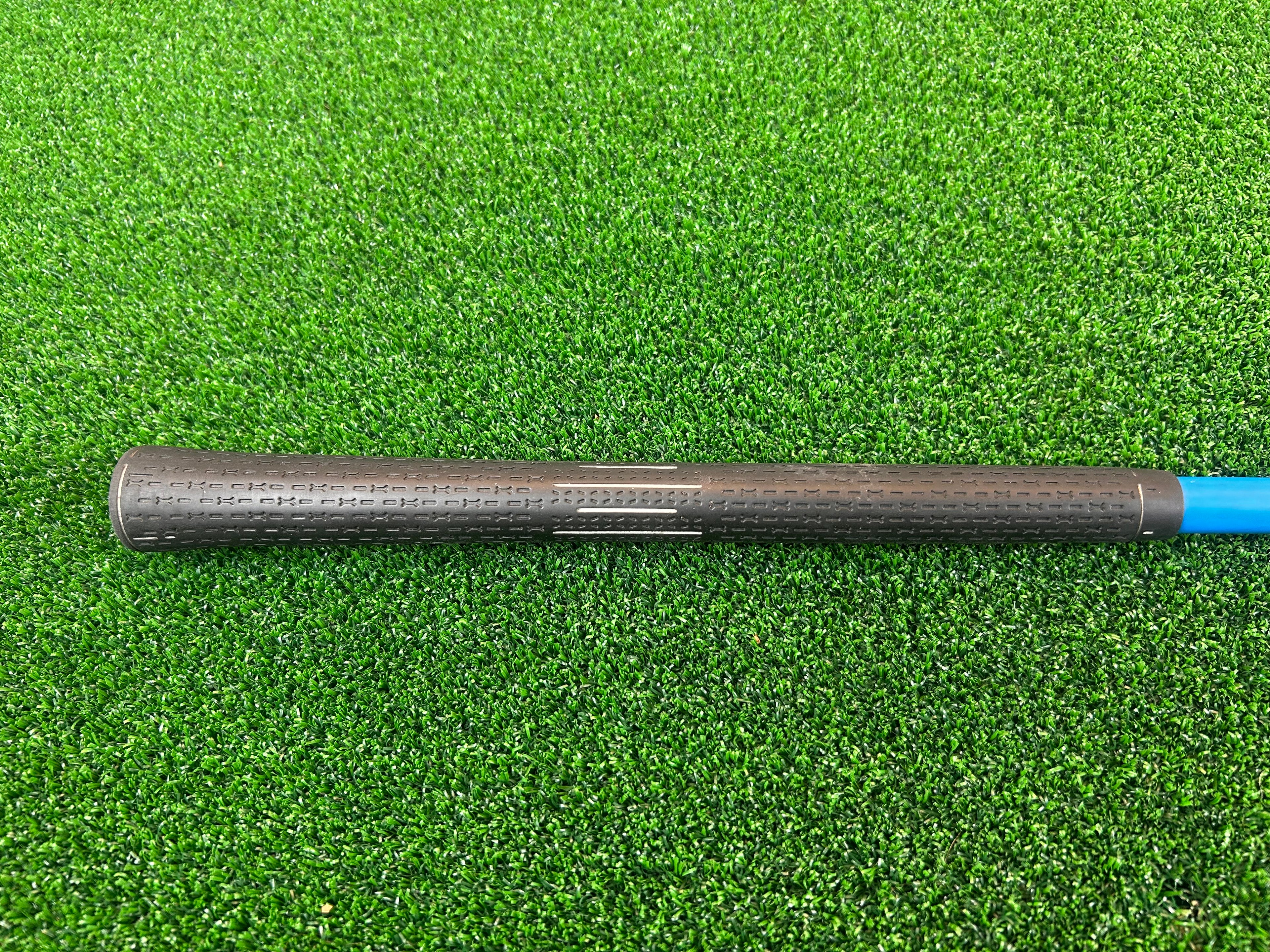 Ping G Series Crossover 24° 5 Utility Iron / Regular Ping ALTA 70 / Blue Dot