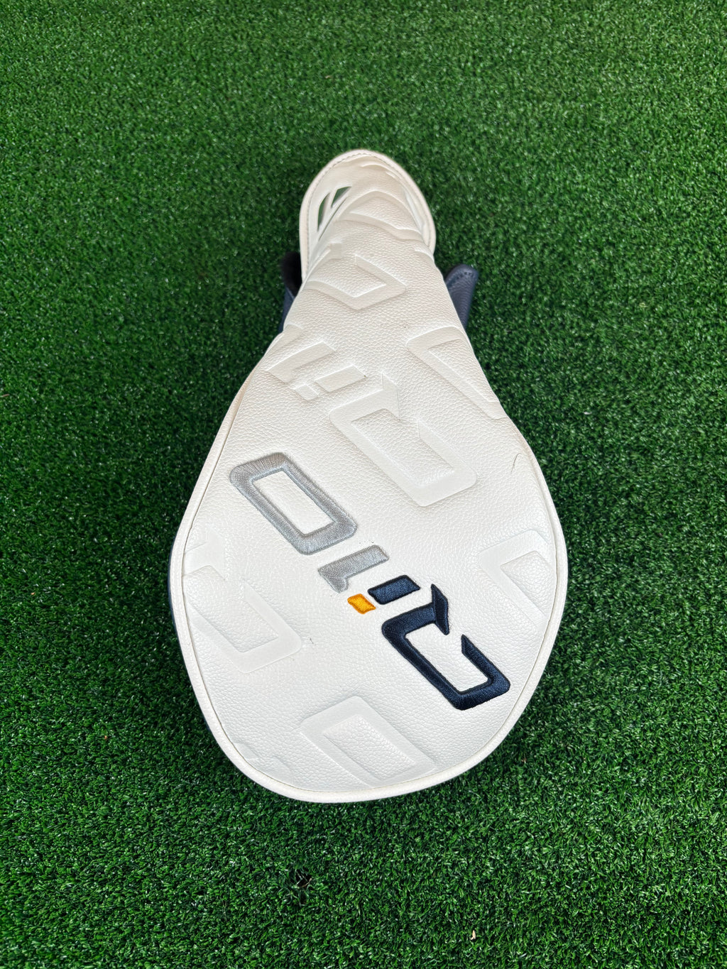 TaylorMade Qi10 LS 9° Driver / Stiff Mitsubishi Kai'li White 60 S Graphite Shaft