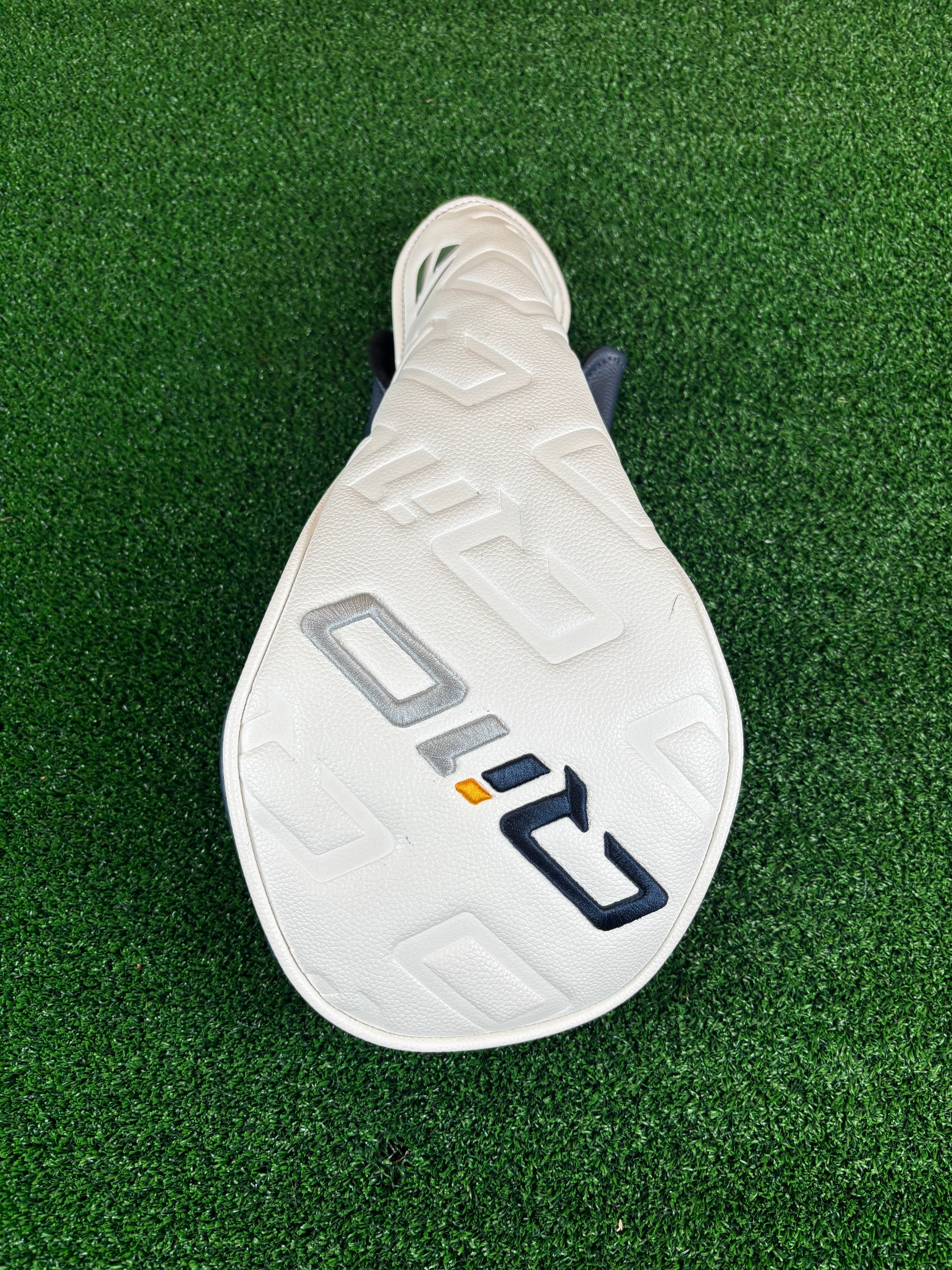 TaylorMade Qi10 LS 9° Driver / Stiff Mitsubishi Kai'li White 60 S Graphite Shaft