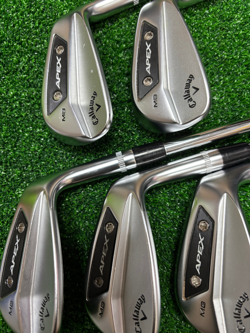 Callaway Apex MB '24 Irons 7-11 / Regular Dynamic Gold Mid 115 R300 Steel Shafts